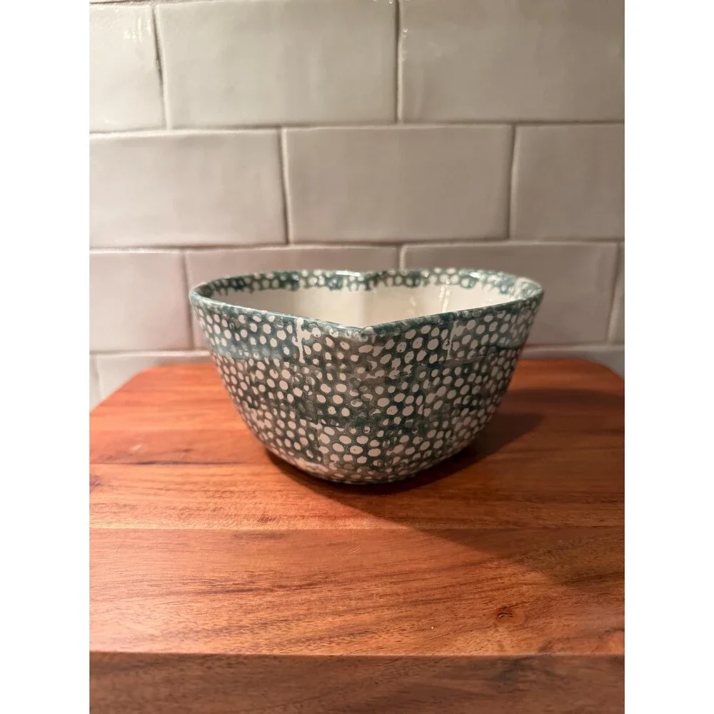 Vintage 1994 ABC Distributing Heart Shaped Nesting Bowls Set of 3 Green